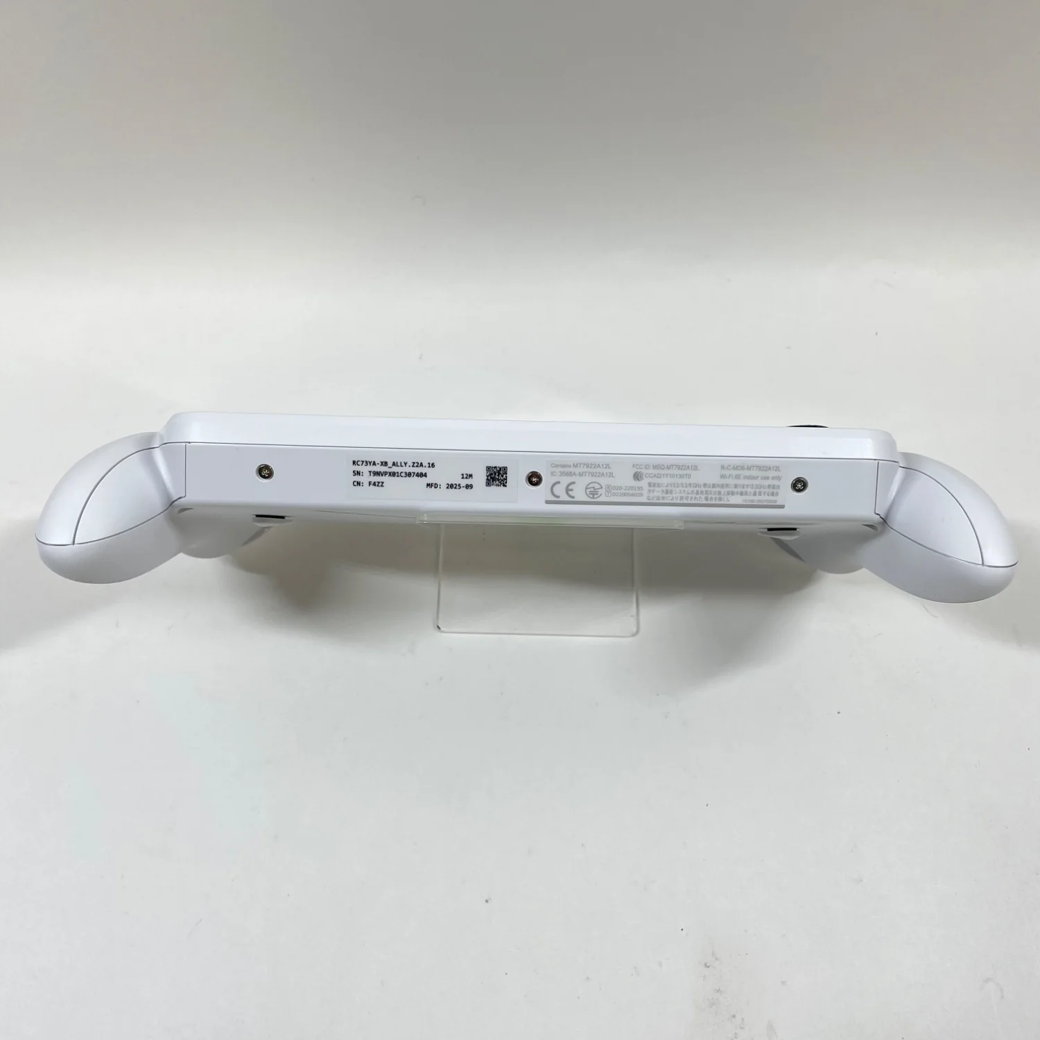 Asus ROG Xbox Ally 7" AMD Ryzen Z2 A 16GB RAM 512GB White RC73YA - Image 4